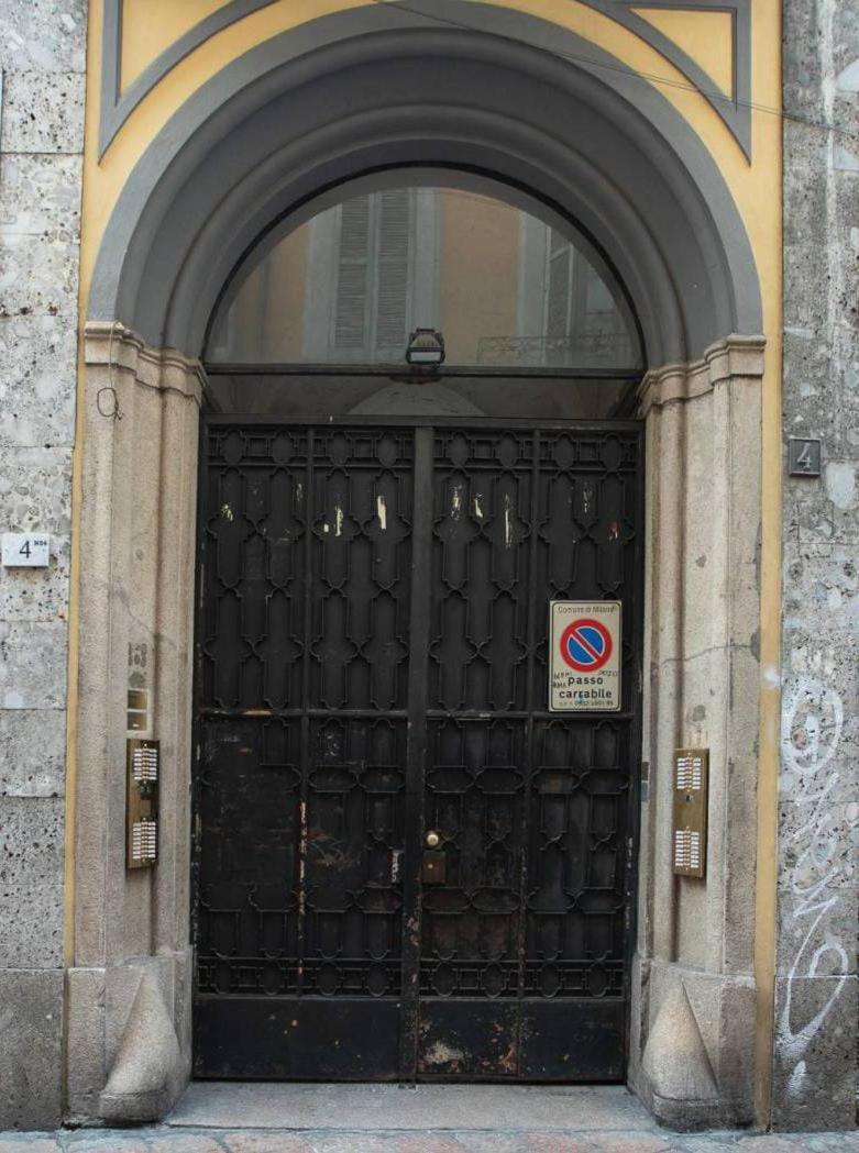 Lovely Apartment Piatti Duomo Milan Exterior photo